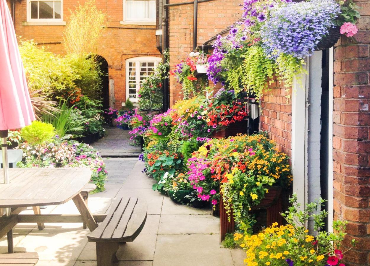 Bournville House & Cafe Birmingham Luaran gambar